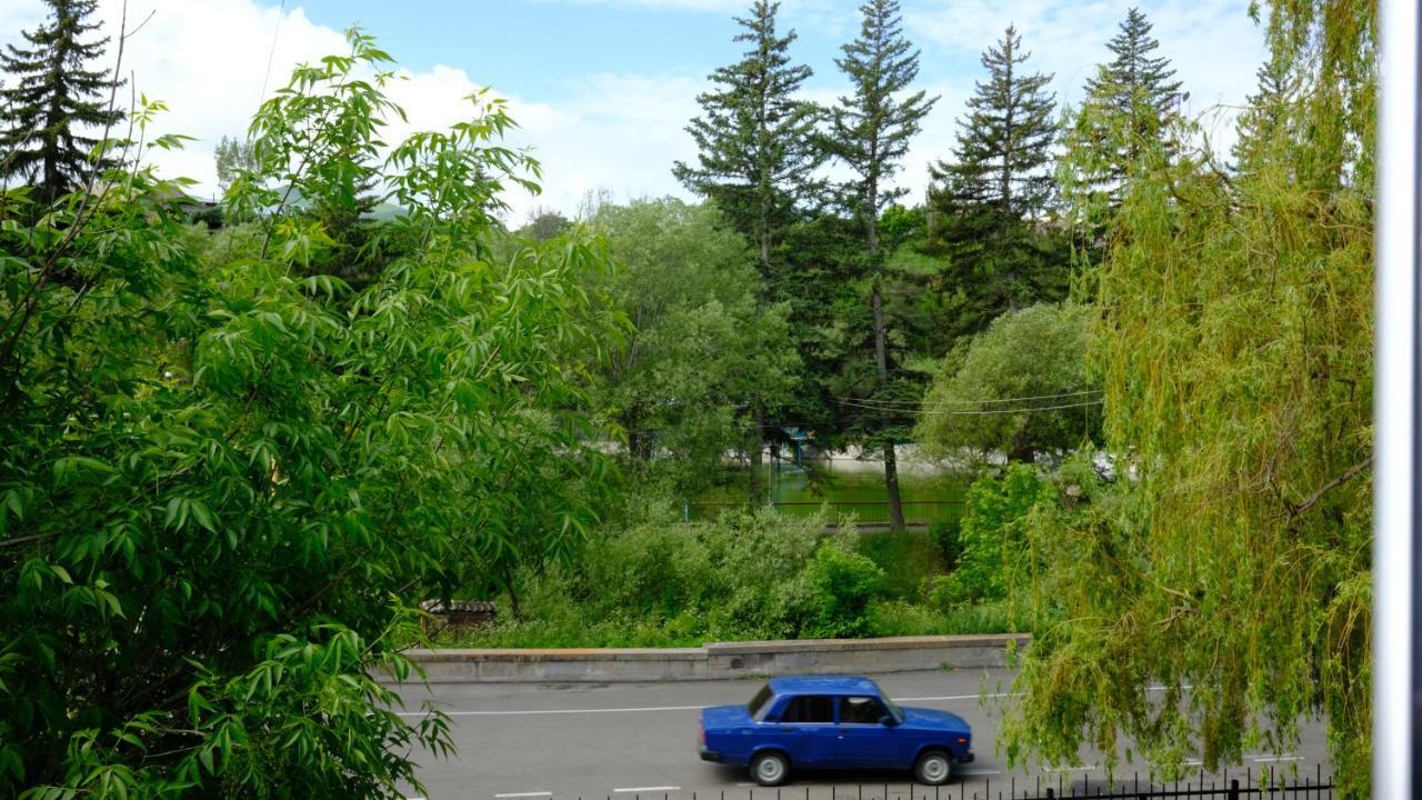 Хостел Ymca Spitak Экстерьер фото