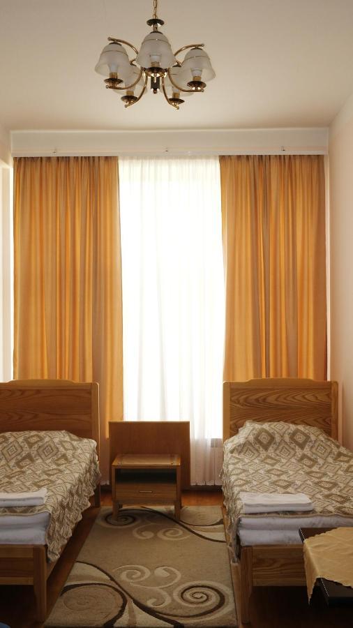 Хостел Ymca Spitak Экстерьер фото