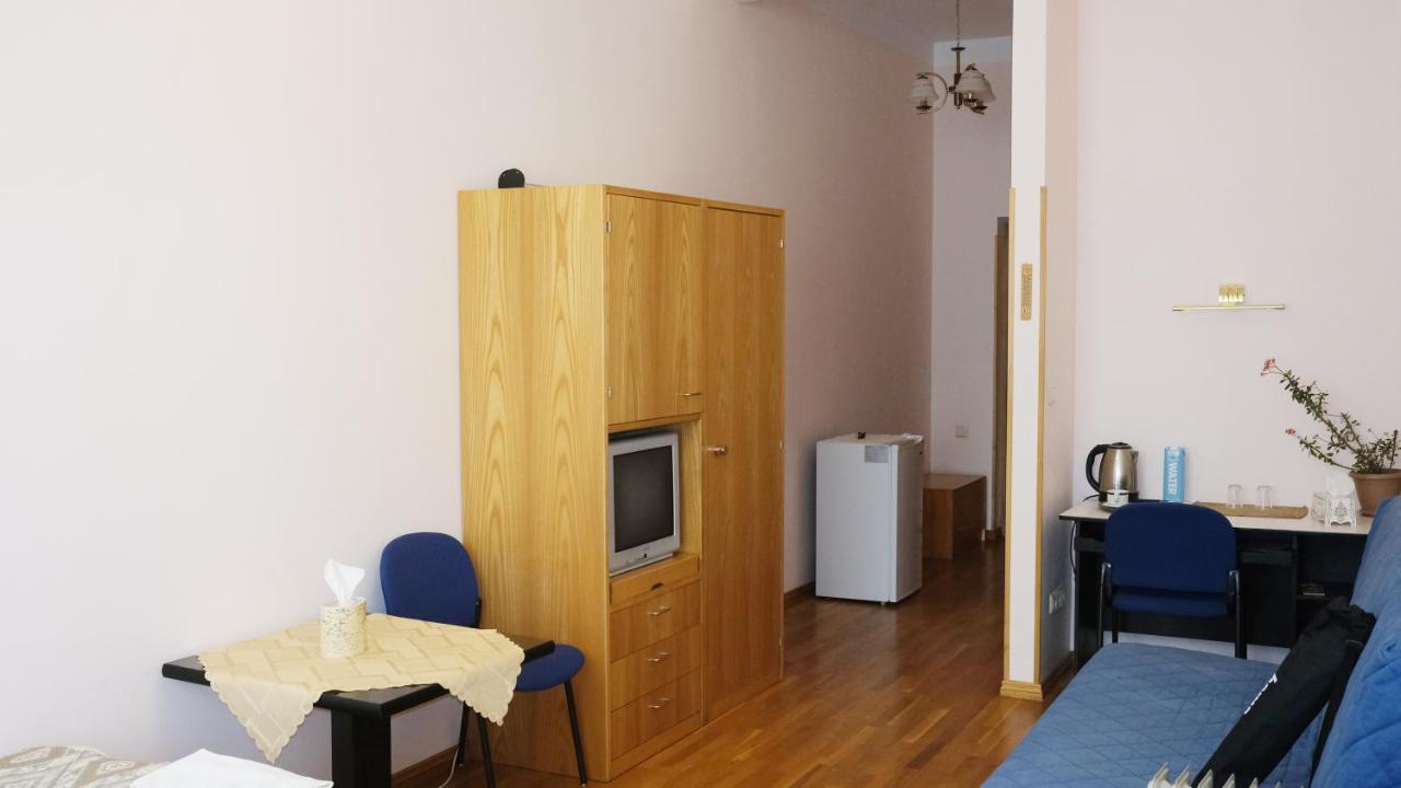 Хостел Ymca Spitak Экстерьер фото